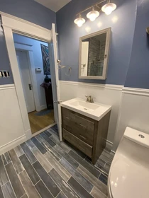 Room for rent in a shared flat in D. C.