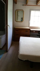 Homestay at La rochelle, 17000, image 15 of 27