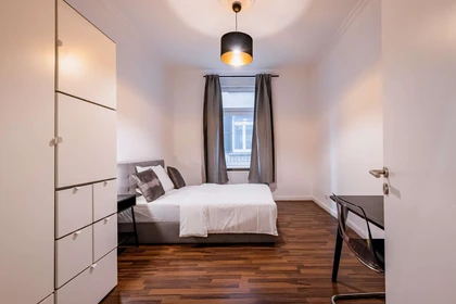 Quarto para alugar num apartamento partilhado em Frankfurt