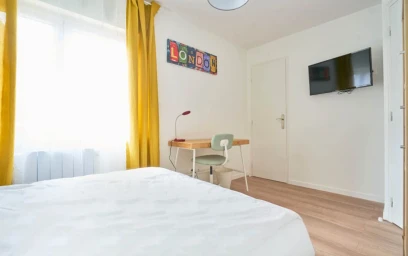 Habitación privada en 115 avenue de Dunkerque, imagen 2 de 17