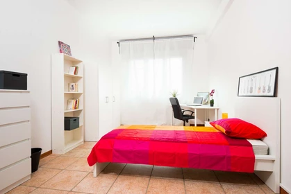 Room for rent in a shared flat in Torino