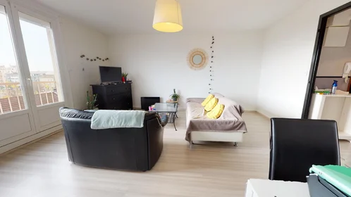 Habitación privada en 15 Rue Lafayette, imagen 13 de 16