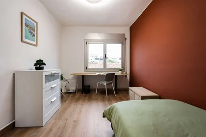 Habitación privada en Carrer de Sardà, imagen 1 de 19