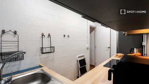 Habitación privada en Carrer de Sardà, imagen 16 de 19
