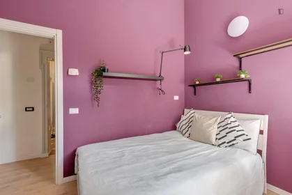 Privatzimmer in der Via Nicola Antonio Porpora, bild 2 von 38