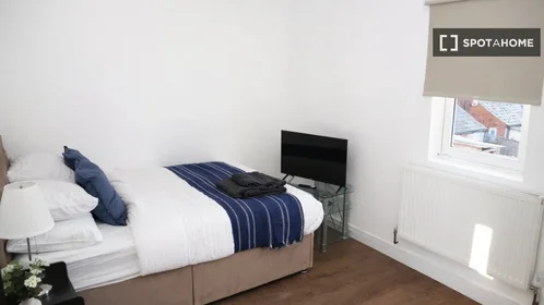 Apartamento inteiro em Salisbury Road, imagem 14 de 19