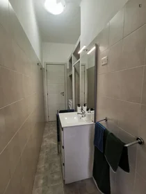 Quarto compartilhado em Via Ruggero Leoncavallo, imagem 13 de 17
