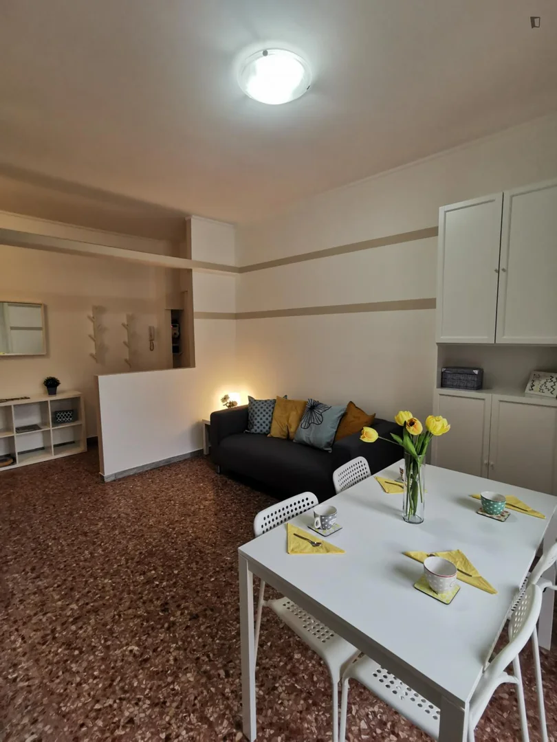Quarto acolhedor para estudantes disponível em 