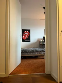 Private room at Loosduinseweg, image 1 of 6