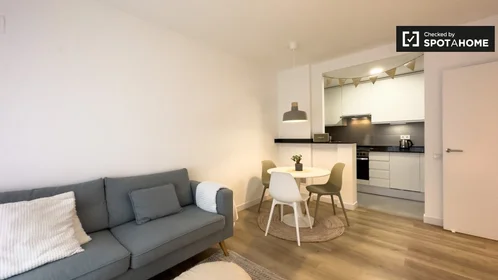 Logement entier à Carrer de Cabanes, image 8 de 12