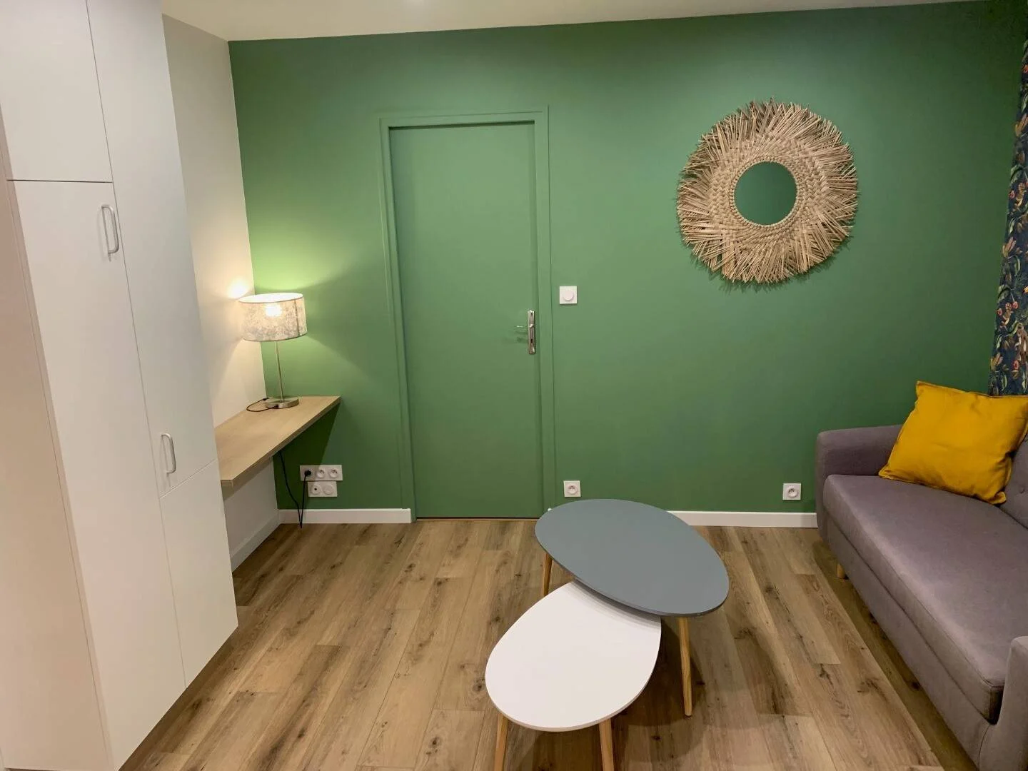 Bezahlbares Zimmer für Studenten mit ausreichender Beleuchtung in 