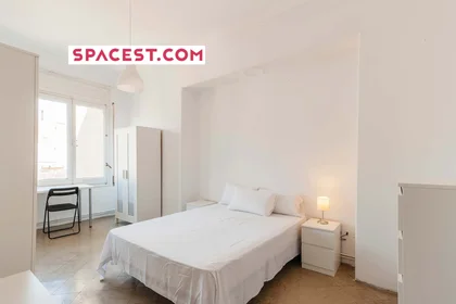 Privatzimmer in der Avinguda Diagonal, 578, 08021 Barcelona, Spagna, bild 1 von 20