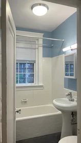 Studio in residence at 4, Washington Ave., Unit 5, Neighborhood Nine, Cambridge, MA, 02140, image 13 of 13