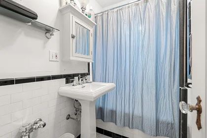 Entire place in residence at 4, Washington Ave., Unit 9, Neighborhood Nine, Cambridge, MA, 02140, image 16 of 20