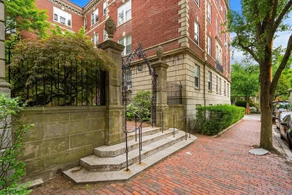 Entire place in residence at 4, Washington Ave., Unit 9, Neighborhood Nine, Cambridge, MA, 02140, image 20 of 20