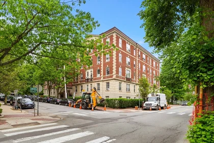 Entire place in residence at 4, Washington Ave., Unit 9, Neighborhood Nine, Cambridge, MA, 02140, image 5 of 20