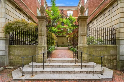 Entire place in residence at 4, Washington Ave., Unit 9, Neighborhood Nine, Cambridge, MA, 02140, image 7 of 20