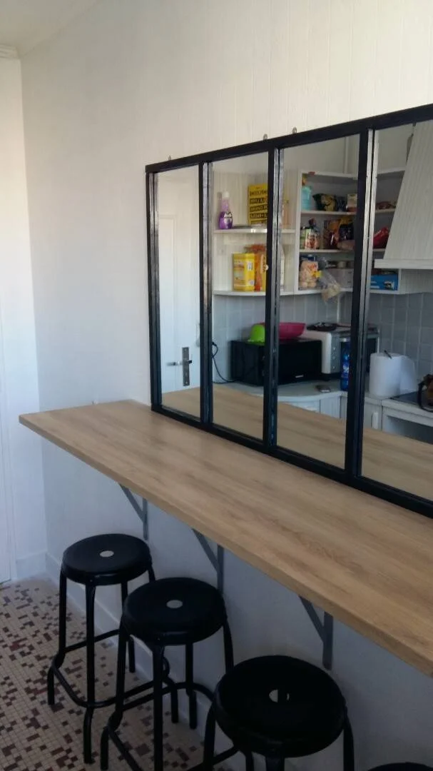 Habitación estudiantil económica cerca del campus en 