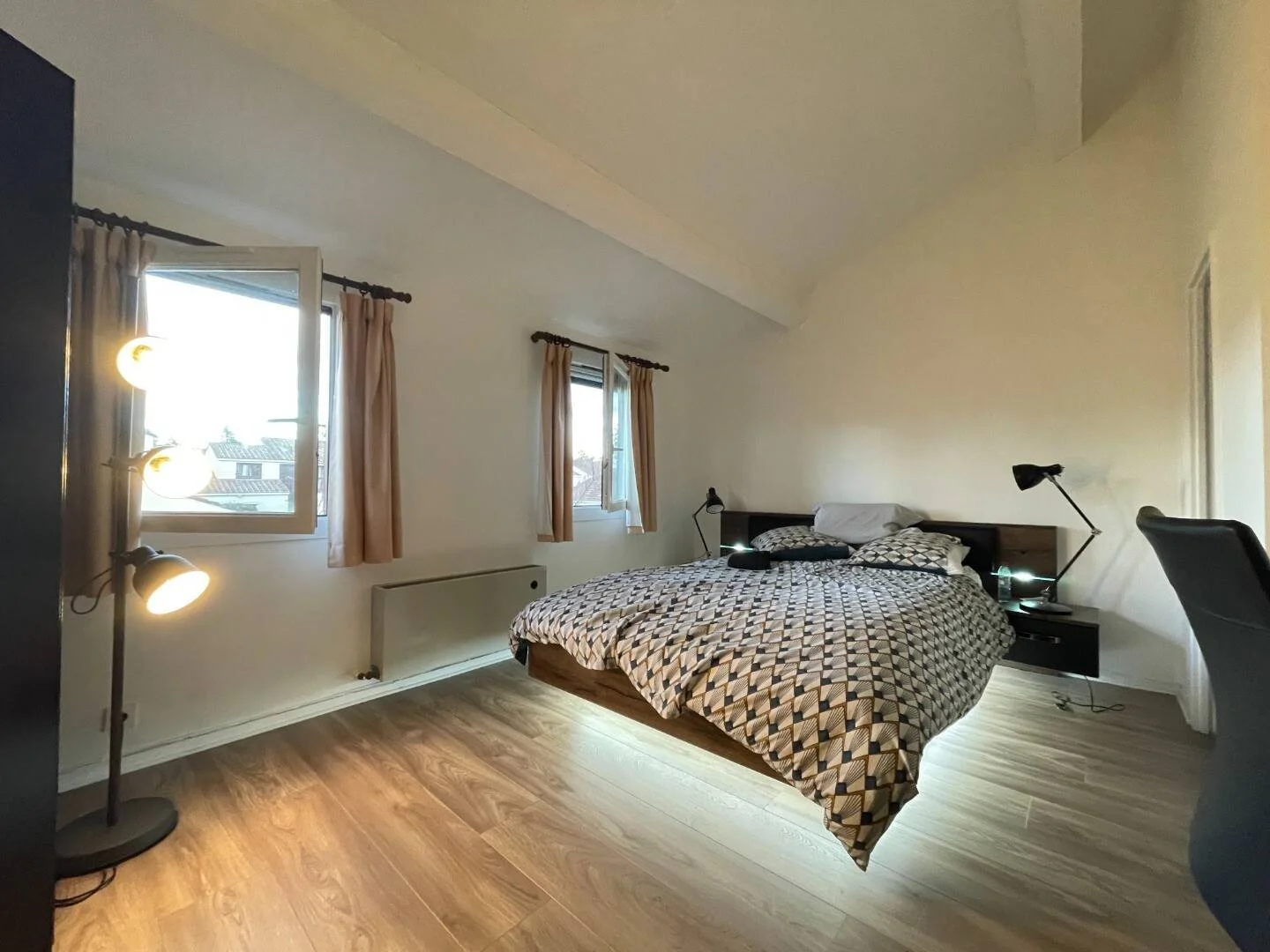 Chambre d'étudiant confortable et spacieuse dans 