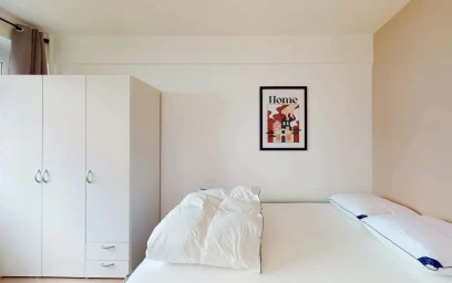 Chambre privée à 18 Jardins Boieldieu, 92800 Puteaux, France, image 2 de 13