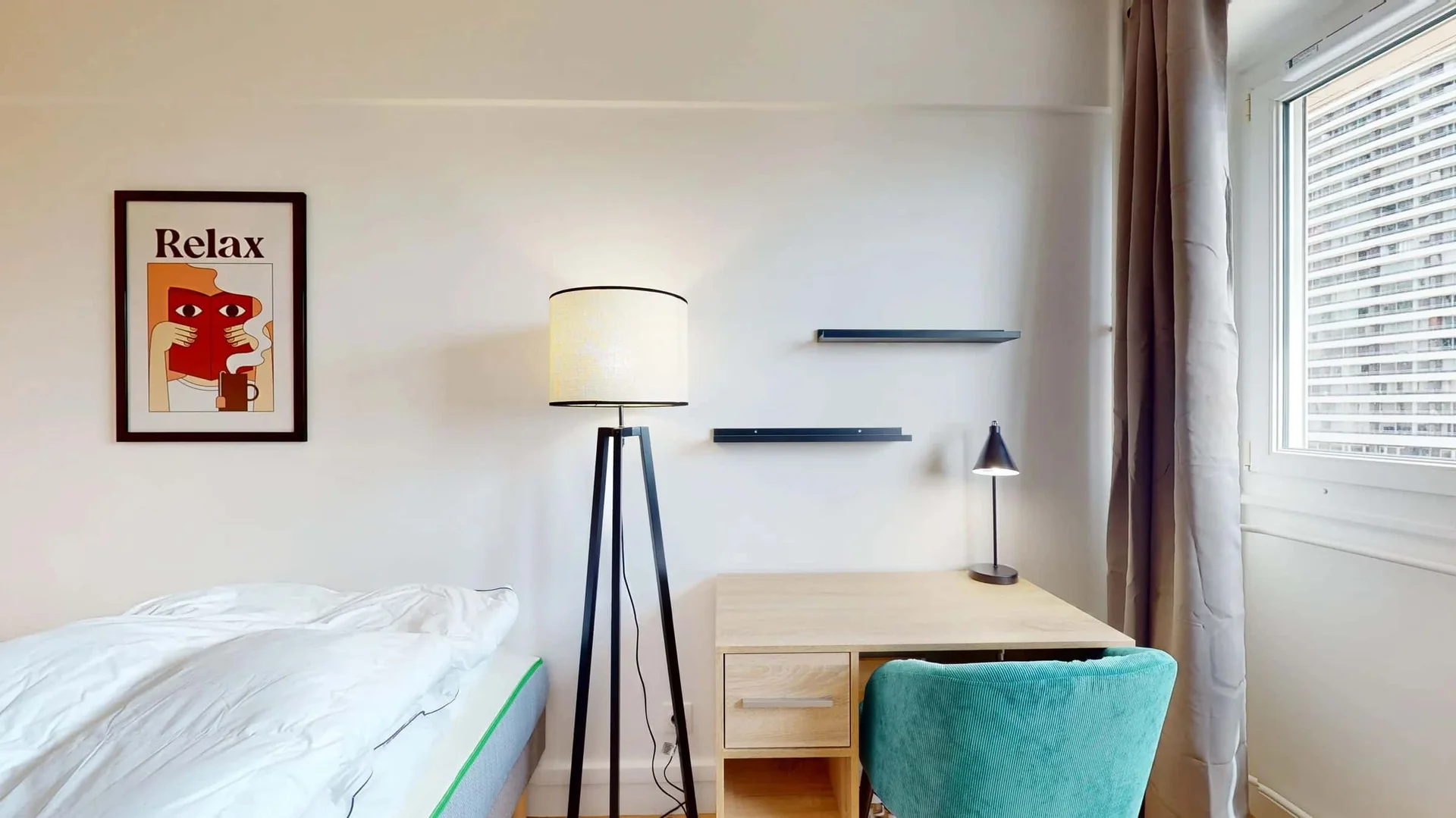 Chambre d'étudiant confortable et spacieuse dans 