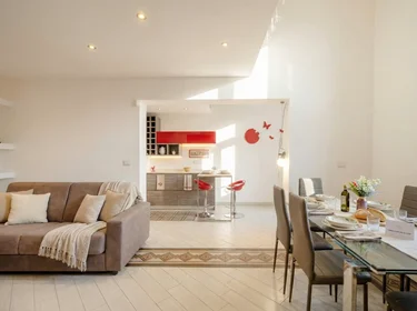 Entire apartment at Via Tanzi, Madonnella, image 4 of 10
