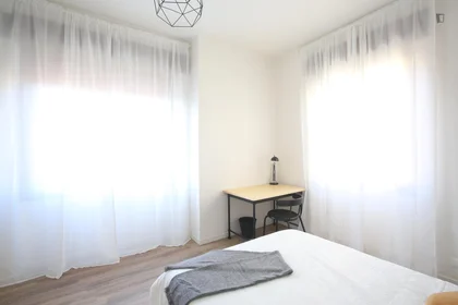 Quarto privado em Via Giuseppe Soli, imagem 25 de 27