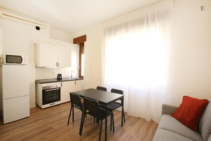 Quarto privado em Via Giuseppe Soli, imagem 8 de 27