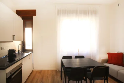 Quarto privado em Via Giuseppe Soli, imagem 9 de 27