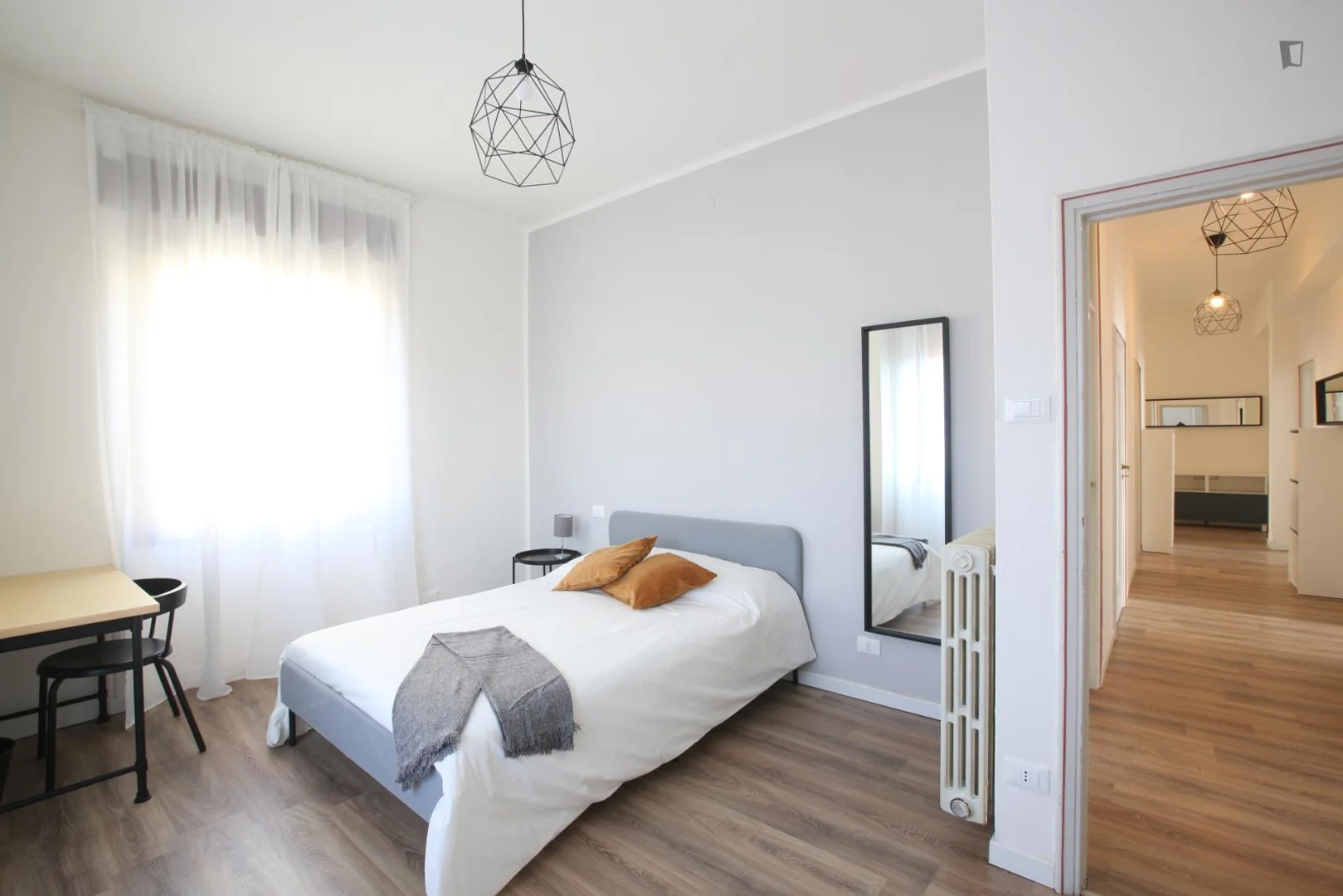 Quarto acolhedor para estudantes disponível em 