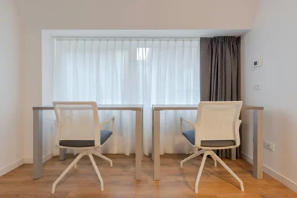 Mehrbettzimmer in der Via della Malvasia, , bild 4 von 10