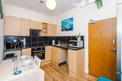Dairenin tamamı konumu Flat 5, Pendleton Way, 9 34 görüntüsü