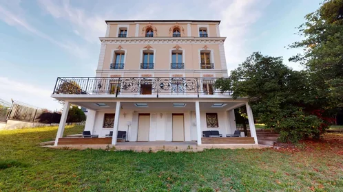 Privatzimmer in der 43 avenue de la République Créteil 94000 FR, bild 4 von 35