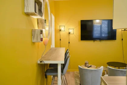 私人房间 在 21 Rue de l'Étape, 51100 Reims, France, 20的图像20