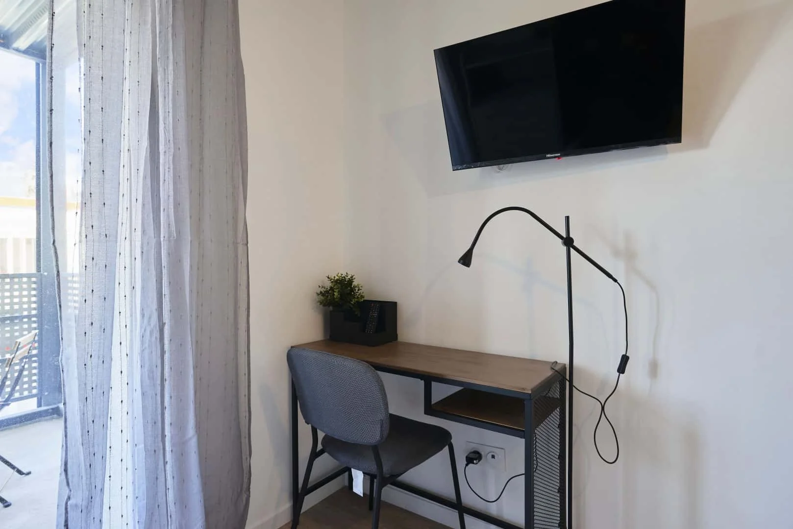 Komfortables und geräumiges Studentenzimmer in 