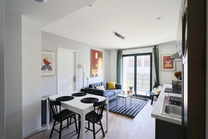 Quarto privado em Rue des Jardiniers, 54000 Nancy, France, imagem 15 de 21