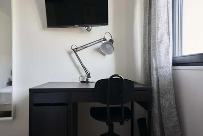 Quarto privado em Rue des Jardiniers, 54000 Nancy, France, imagem 4 de 21