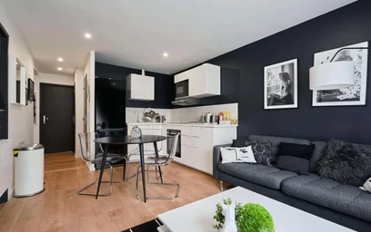 Habitación privada en 29 Av. Major Général Georges Vanier, 10000 Troyes, France, imagen 8 de 22