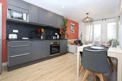 Habitación privada en 1 Av. de la Calypso, 44000 Nantes, France, imagen 5 de 6