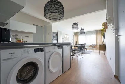 Private room at 1 Rue Cardinal Suhard, 51100 Reims, France, image 13 of 15