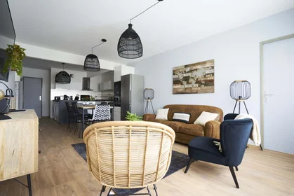Private room at 1 Rue Cardinal Suhard, 51100 Reims, France, image 9 of 15