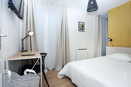 Chambre privée à 20 Rue Vauban, 29200 Brest, France, image 1 de 8