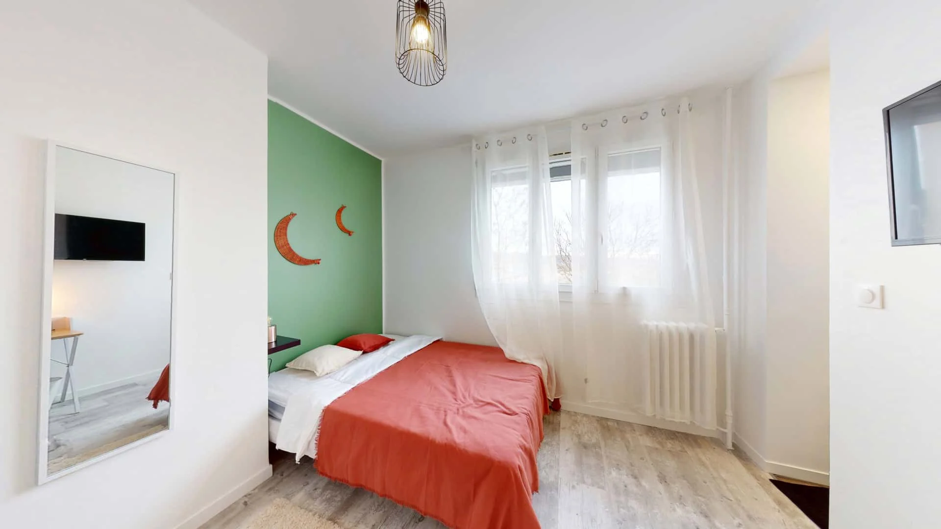 Habitación asequible para estudiantes con buena iluminación en 