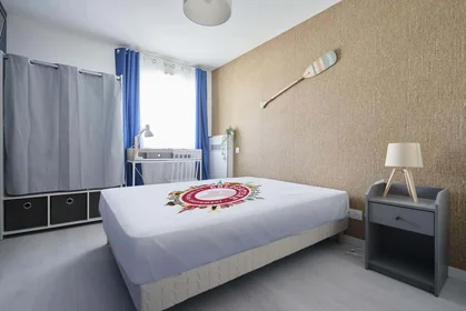 Stanza privata in 25 Rue Voltaire, 10000 Troyes, France, immagine 1 di 20