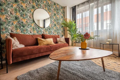 Private room at 36 Rue de Metz, 21000 Dijon, France, image 11 of 17