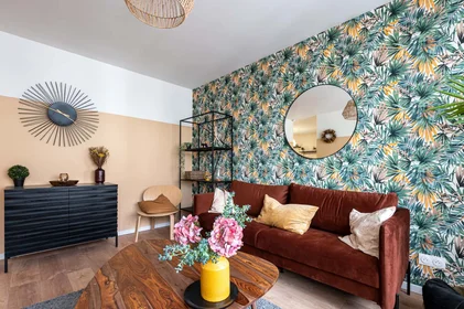 Private room at 36 Rue de Metz, 21000 Dijon, France, image 12 of 17