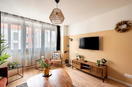 Private room at 36 Rue de Metz, 21000 Dijon, France, image 10 of 17