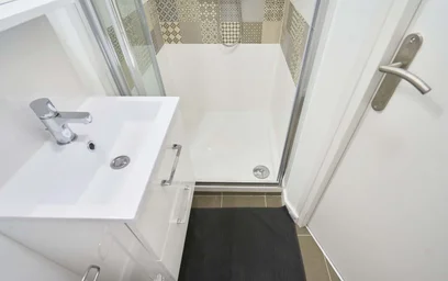 Private room at 12 Av. Dampierre, 59410 Valenciennes, France, image 8 of 24