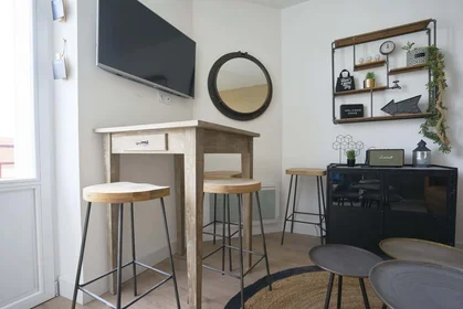 Özel oda konumu 24 Rue Pierre de Sivry, 54000 Nancy, France, 11 16 görüntüsü