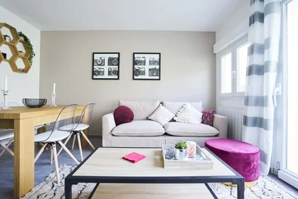 Chambre privée à 81 Rue le Mongnier, 80090 Amiens, France, image 13 de 21